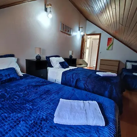 Alenquer, 3-Bedroom Apartment In Alojamento Santa Catarina