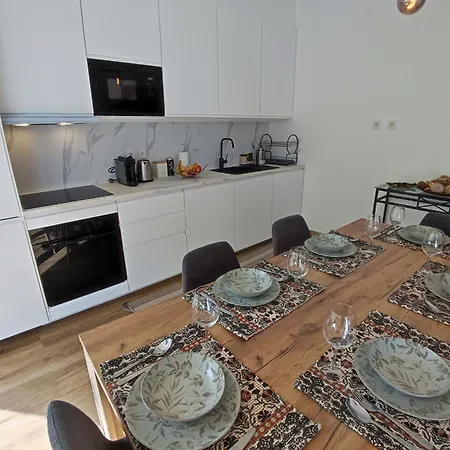 Alenquer, 3-Bedroom Apartment In Alojamento Santa Catarina Lägenhet Alenquer