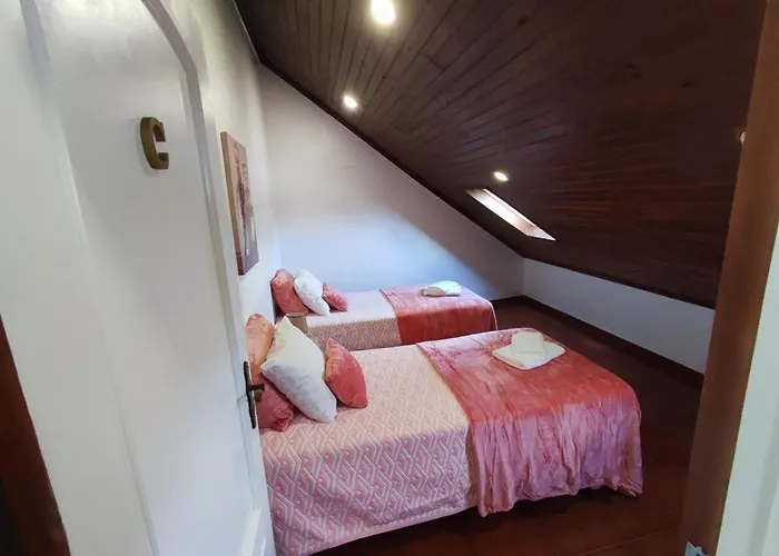 Alenquer, 3-bedroom In Santa Catarina אלנקר