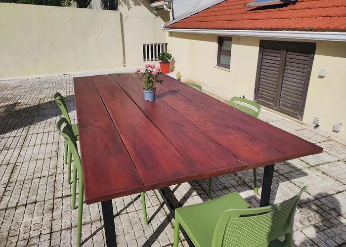 Alenquer, 3-Bedroom Apartment In Alojamento Santa Catarina * ألينكوير