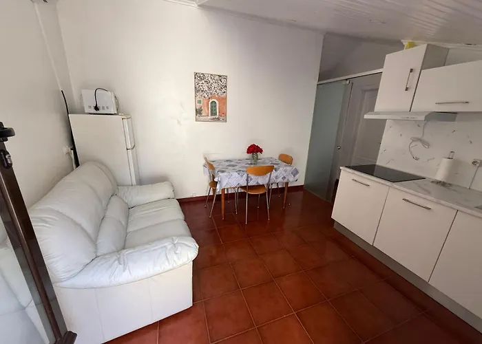 Alenquer, 3-bedroom In Santa Catarina אלנקר