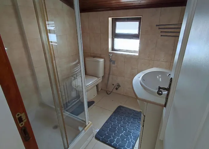 בית הארחה Alenquer, 3-bedroom In Santa Catarina