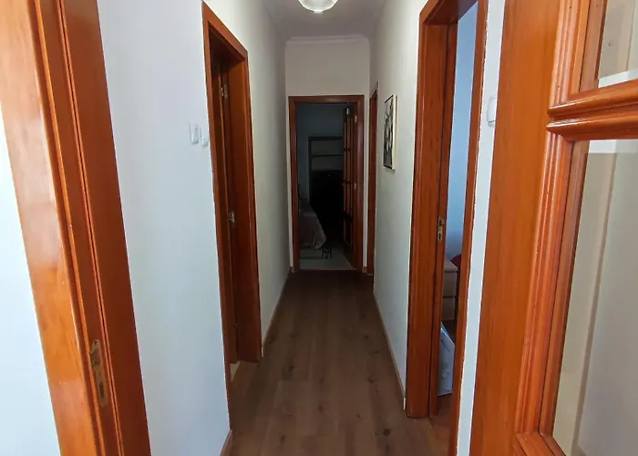 Alenquer, 3-Bedroom Apartment In Alojamento Santa Catarina Appartamento